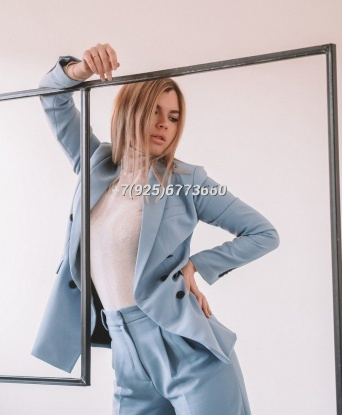 Искусительница с горящими глазами ждет встречи с достойным кавалером. Нежность, страсть, безудержное удовольствие - все это ты найдешь со мной. Звони скорее! 1987, 34 года